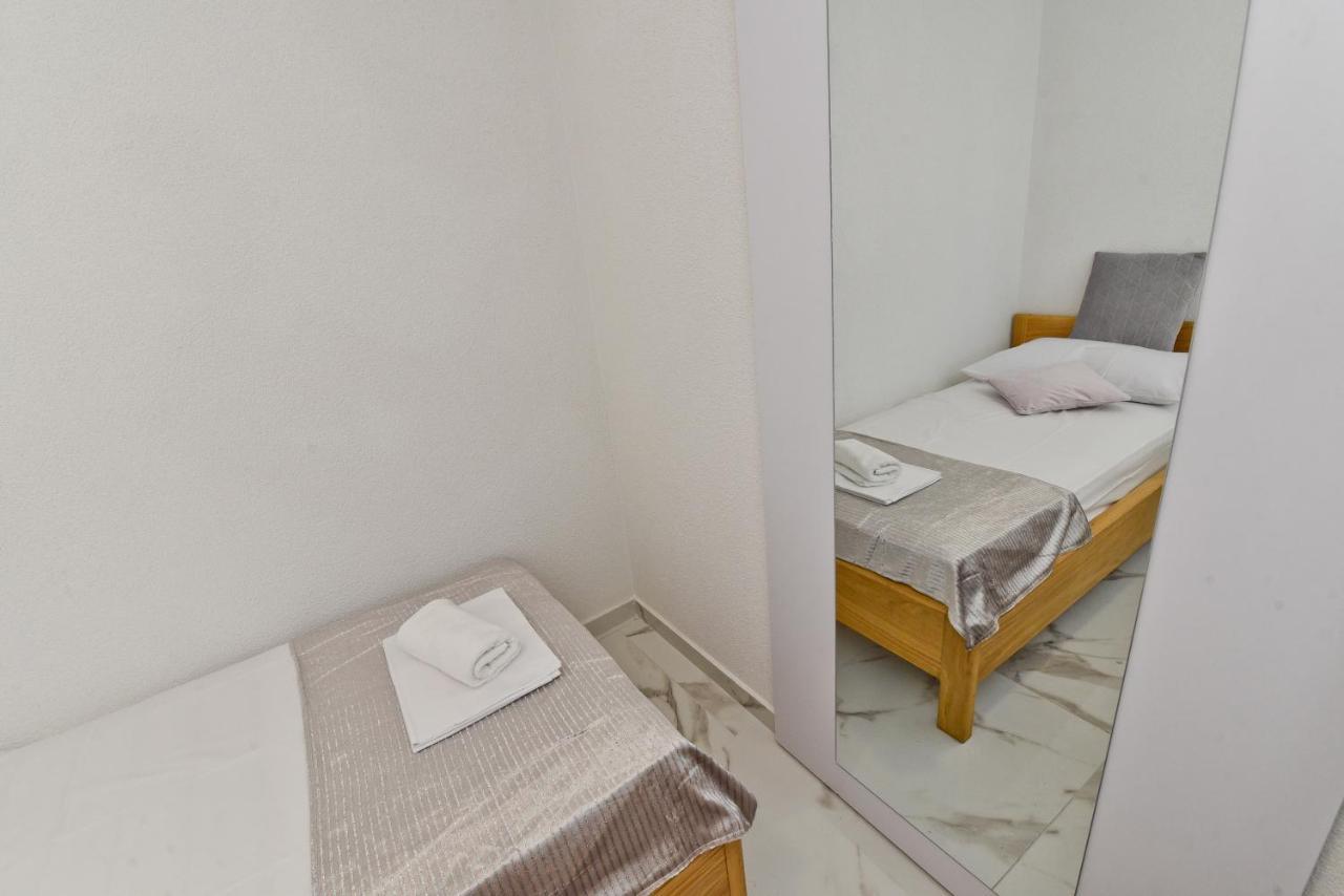 Apartment Sun Vir Rum bild