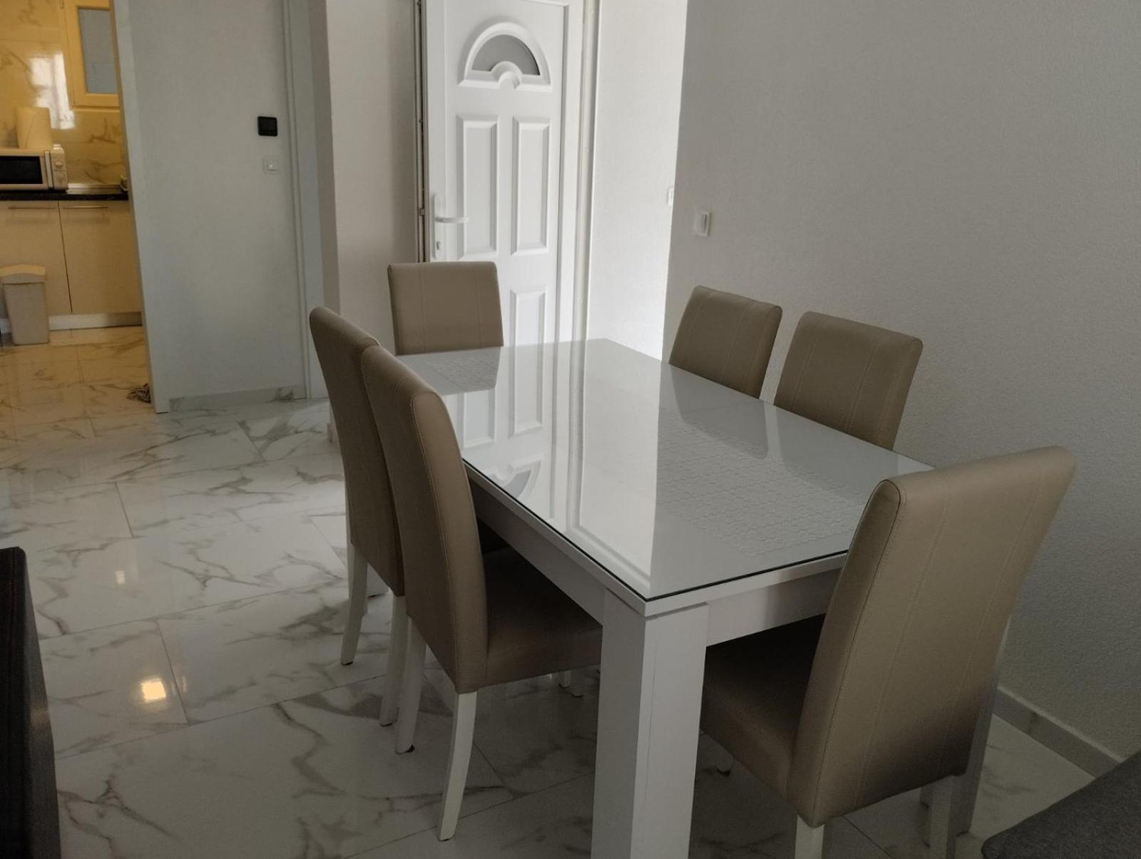 Apartment Sun Vir Rum bild
