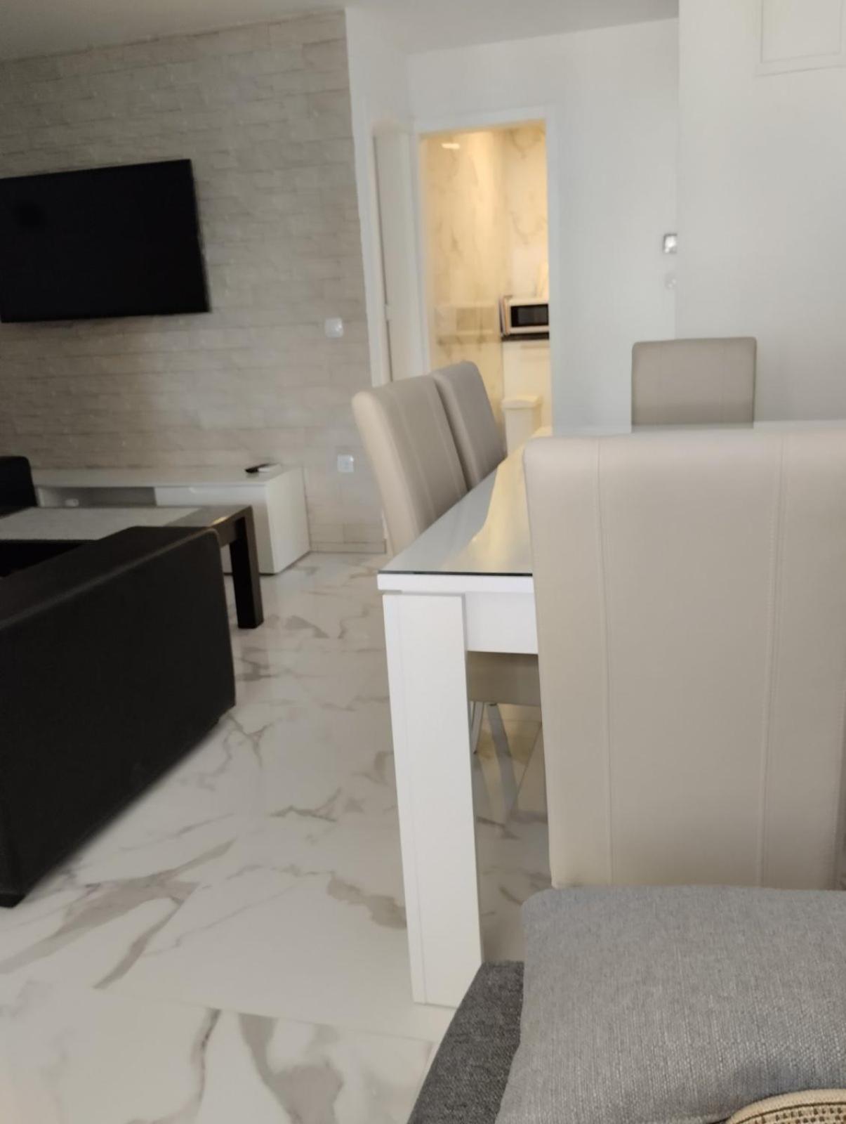Apartment Sun Vir Rum bild